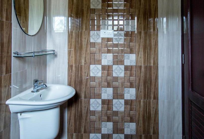 Hotel Oyo Homes Ambalamukku Extension 17