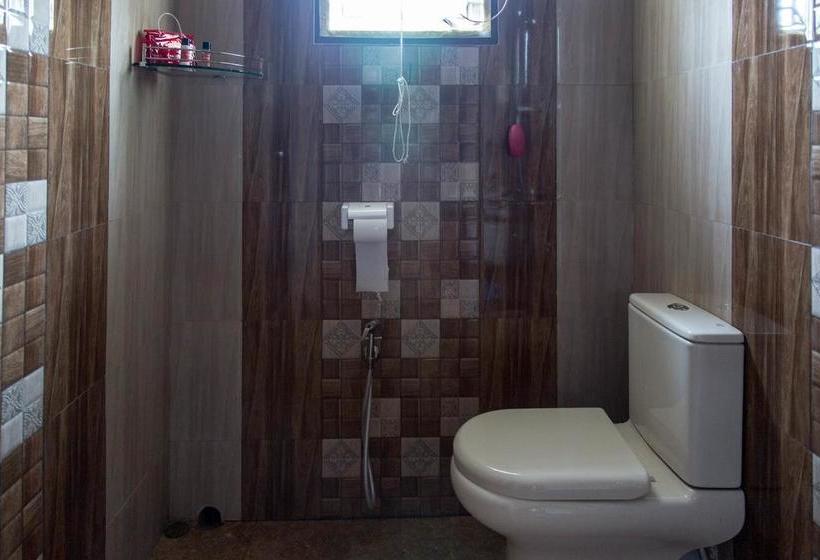 Hotel Oyo Homes Ambalamukku Extension 19