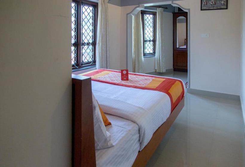 Hotel Oyo Homes Ambalamukku Extension 9