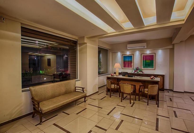 Hotel Sinq Suites 10