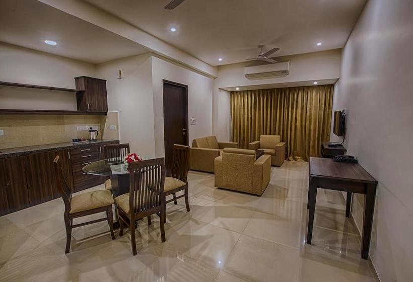 Hotel Sinq Suites 12