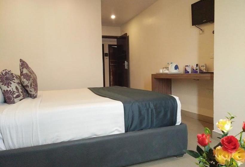 Hotel The Social Grand Vijayawada