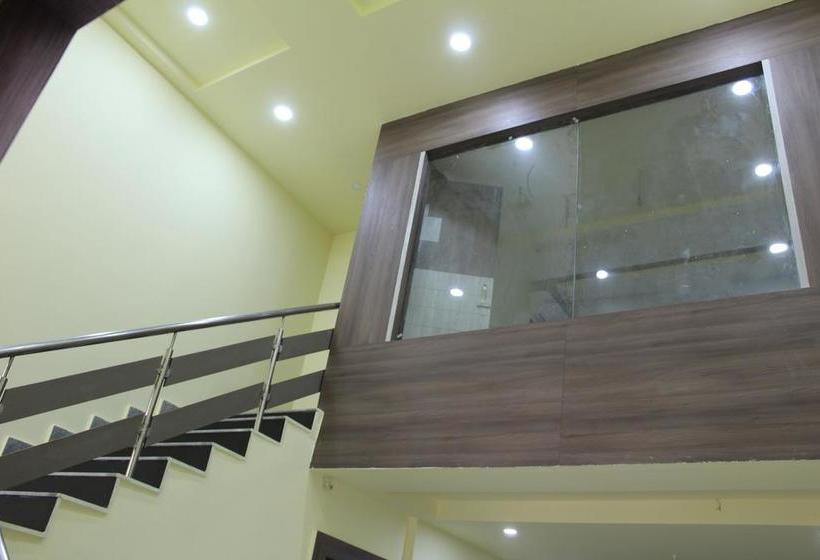 Resort Sukhdeo Palace 14