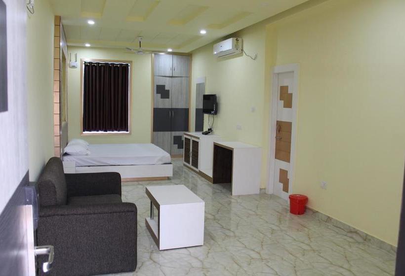 Resort Sukhdeo Palace 7