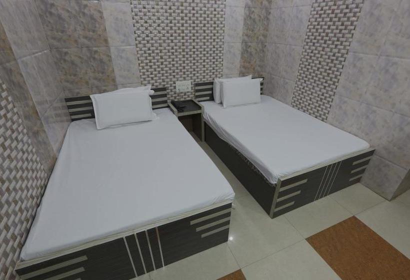 Hotel Shri Shivam Palace 2