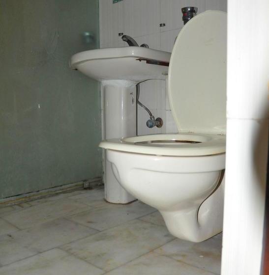 Resort Exclusive View Room Near Ram Jhula 17