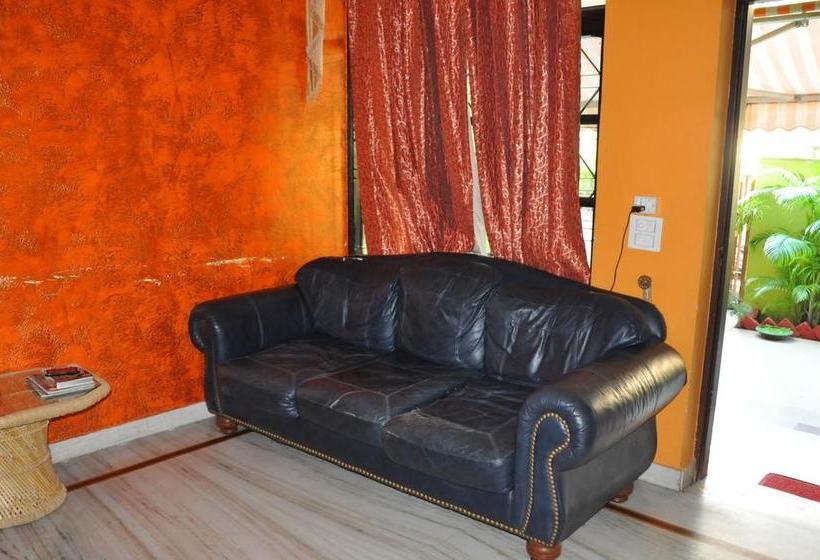 Resort Exclusive View Room Near Ram Jhula 7