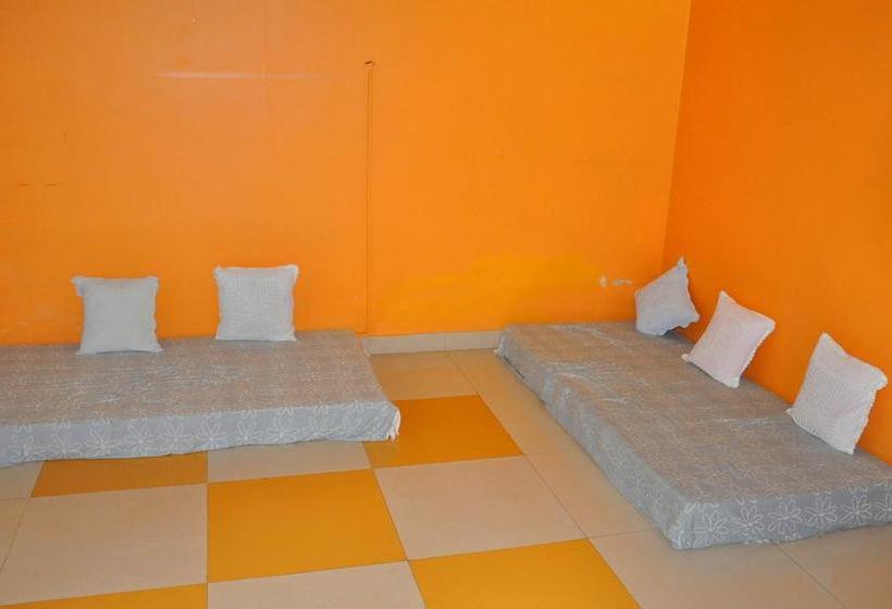 Resort Exclusive View Room Near Ram Jhula 9