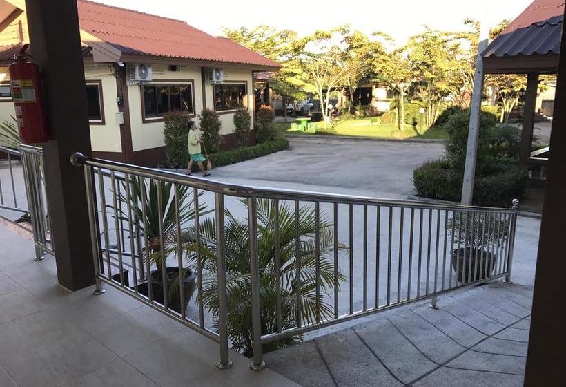 Resort Baan Phu Vieng 4