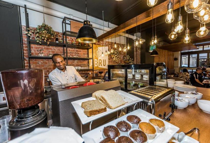 Hotel Innscape On Castle 18