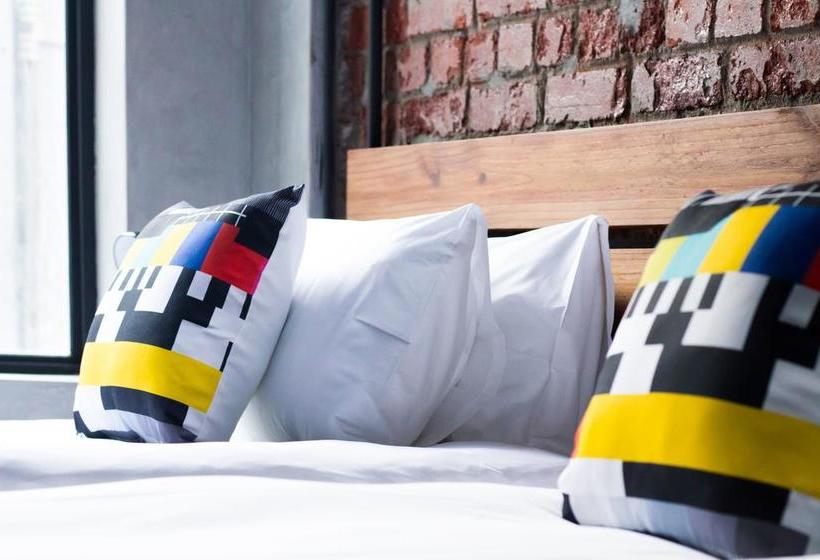 Hotel Innscape On Castle 8