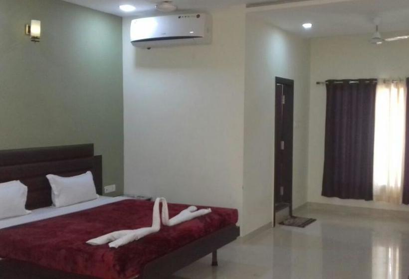 Hotel The Singh Palace 15