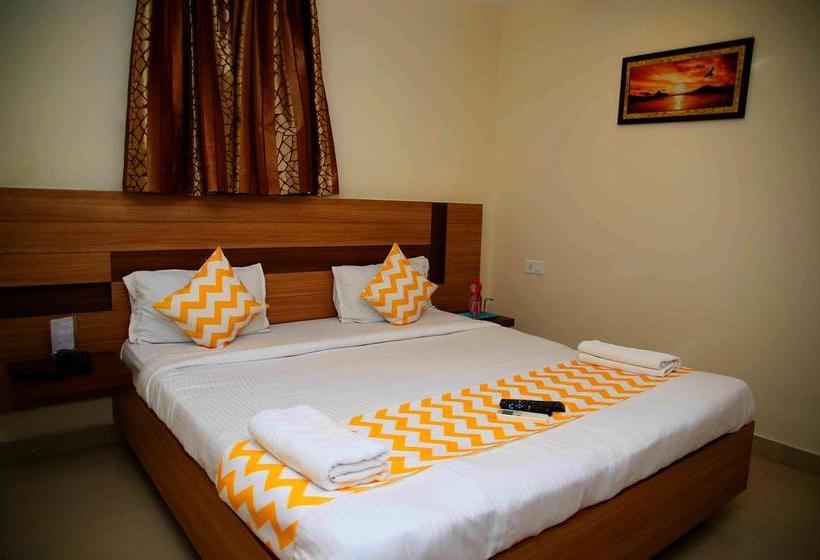 Fabhotel Golden Leaf Nanakramguda 2