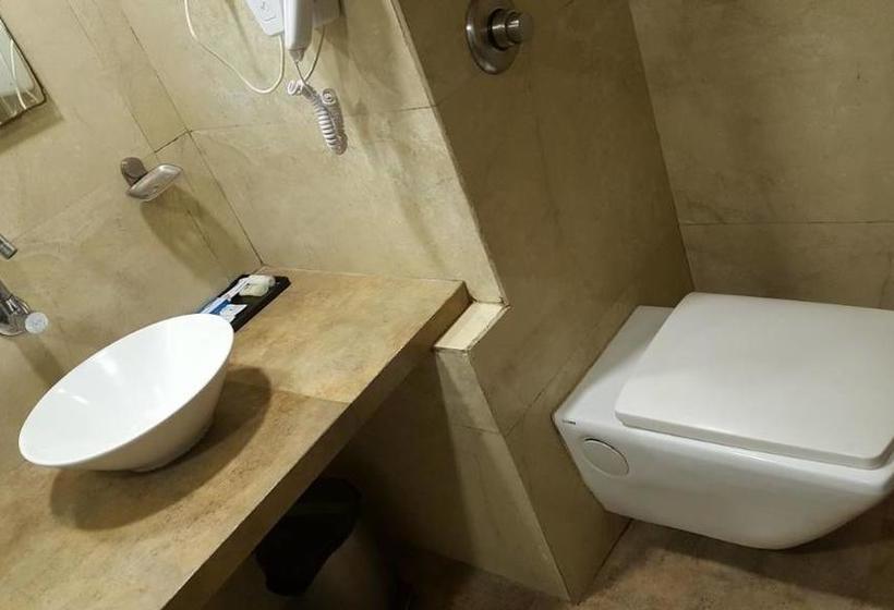 Hotel Cidade De Daman Beach Resort 11