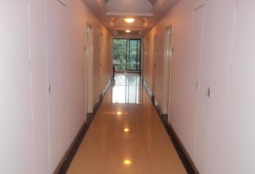 Royal Garden Resort 7