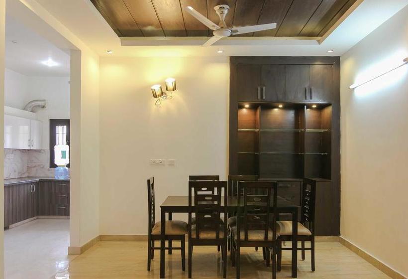 B&b With Hill View Near Pacific Mall 16