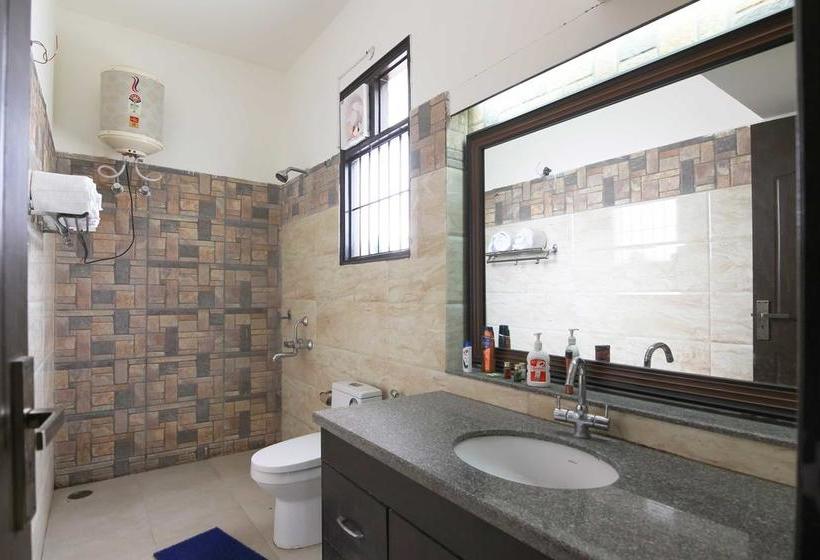 B&b With Hill View Near Pacific Mall 5