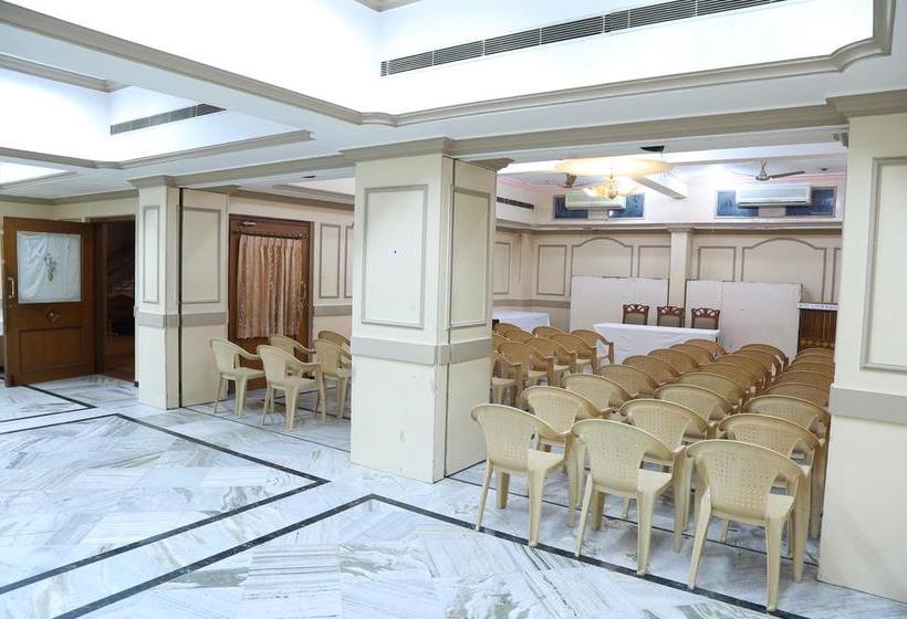 Hotel Ganesh Mahaal Private Limited 15