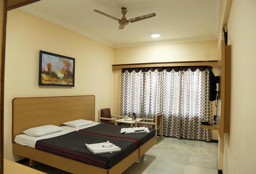Hotel Ganesh Mahaal Private Limited 6