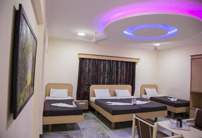 Hotel Ganesh Mahaal Private Limited 8