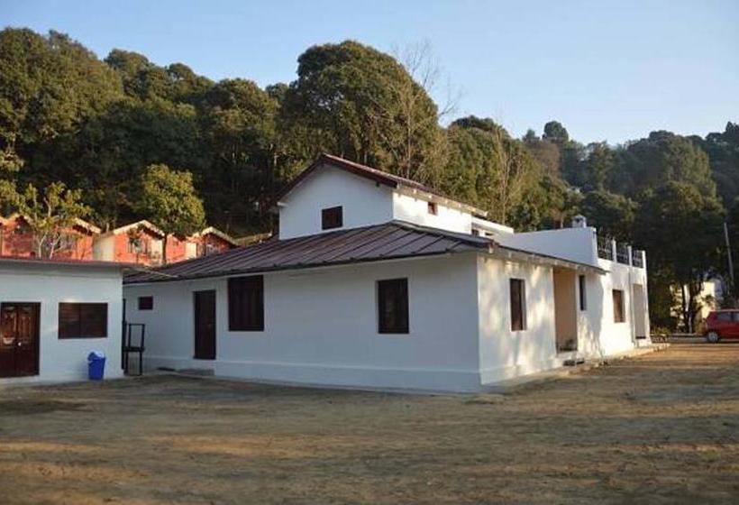 Resort Windsor Cottage 2