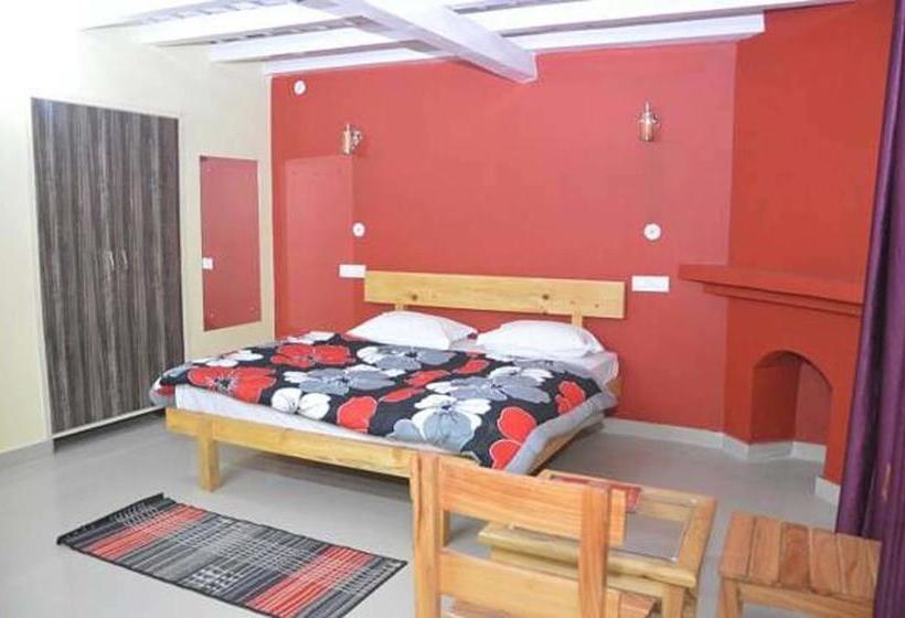 Resort Windsor Cottage 8