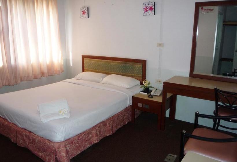 Hotel Wattana Trang 5