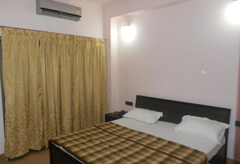 Hotel Chanakya Resort 1