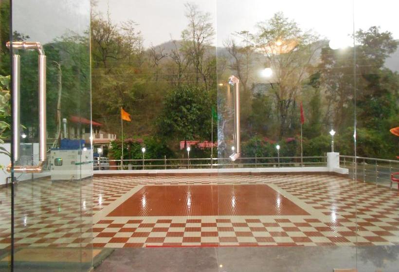 Hotel Chanakya Resort 13