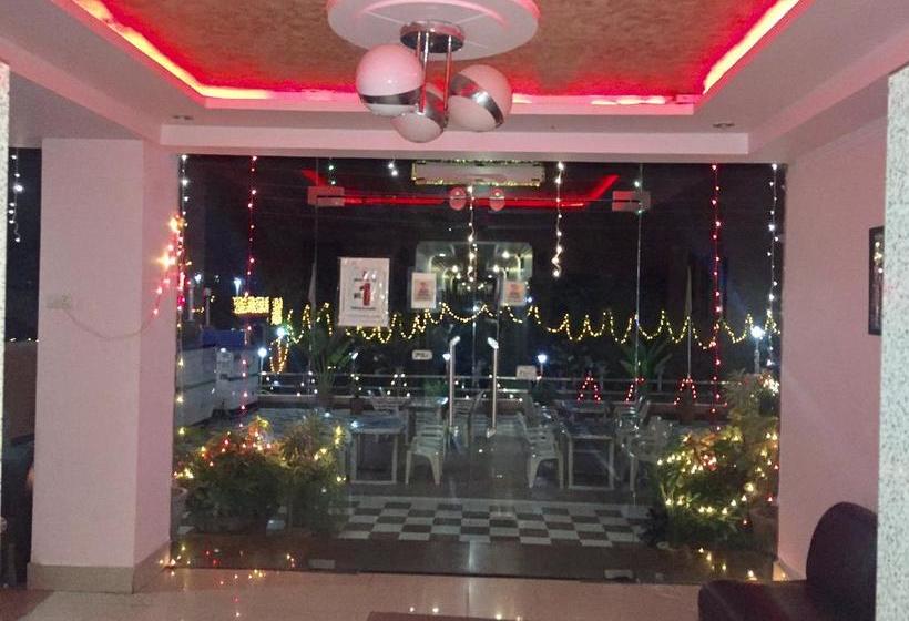 Hotel Chanakya Resort 14