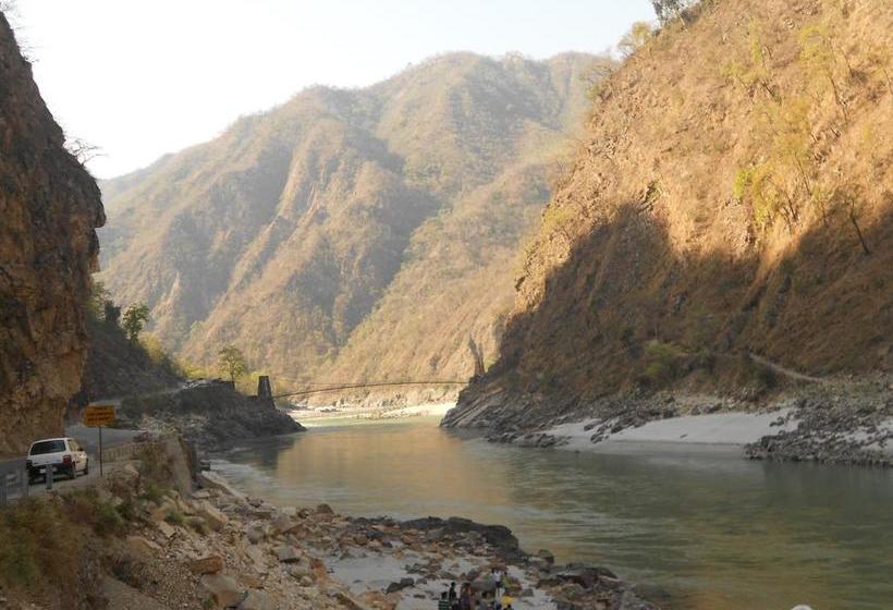 Hotel Chanakya Resort 19