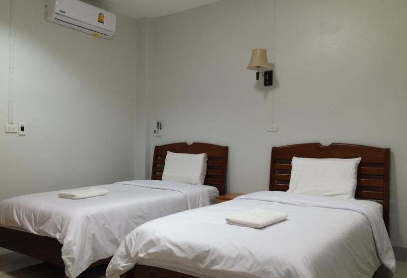 Hotel Pantip Residence 11