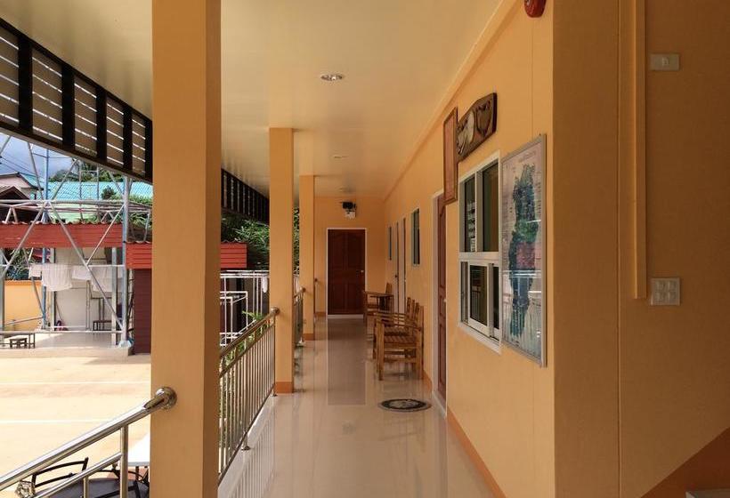 Hotel Pantip Residence 18