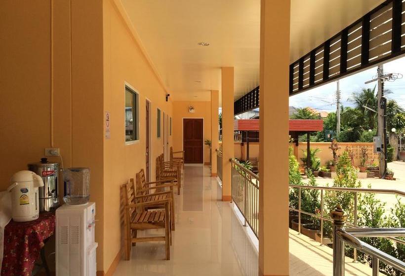 Hotel Pantip Residence 19