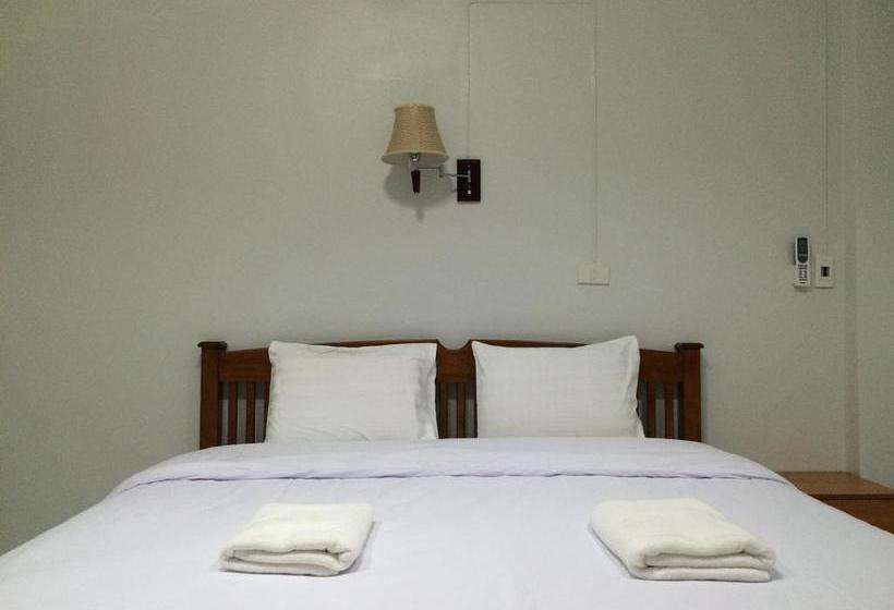 Hotel Pantip Residence 5