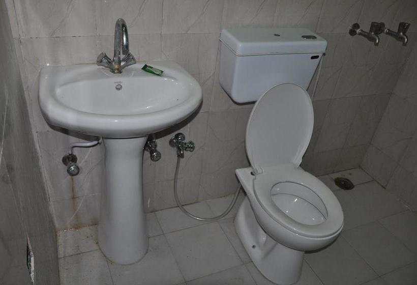 Resort Private Room With Blissful Escape In Sahstradhara 10