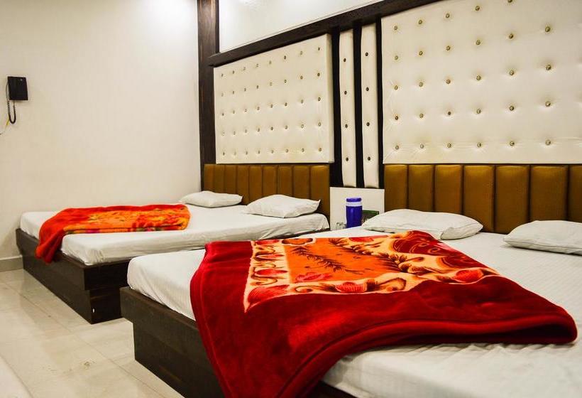 Hotel Shree Dwarkadhish 12