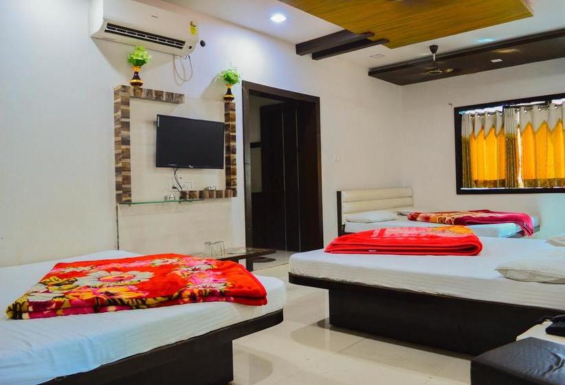 Hotel Shree Dwarkadhish 2