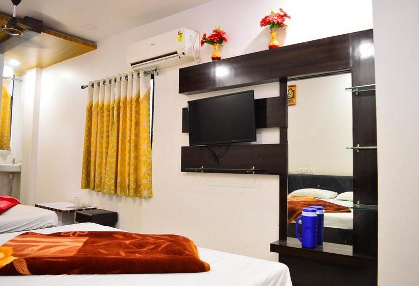 Hotel Shree Dwarkadhish 20
