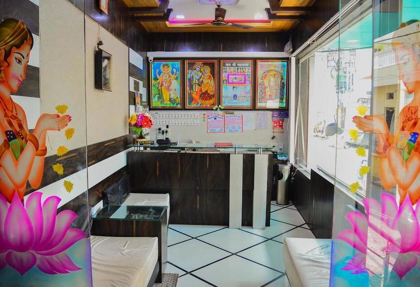 Hotel Shree Dwarkadhish 3