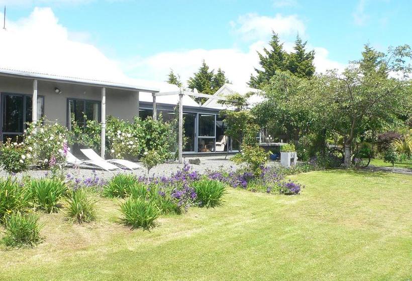 Bed and Breakfast Leah & The Lama 1