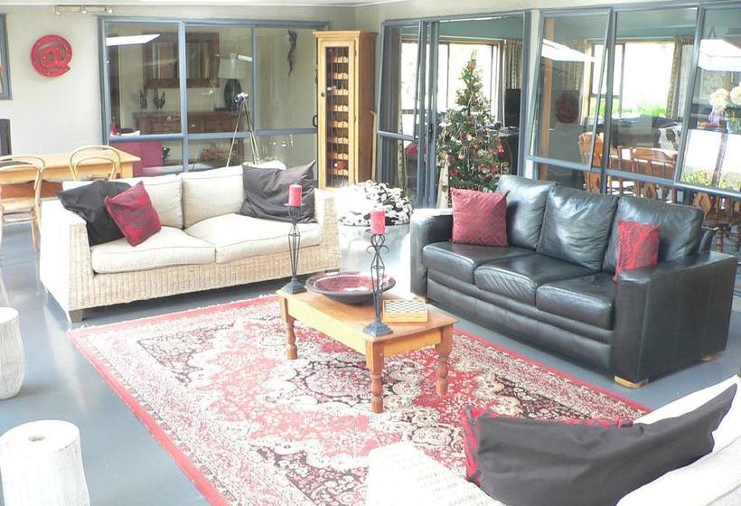 Bed and Breakfast Leah & The Lama 17