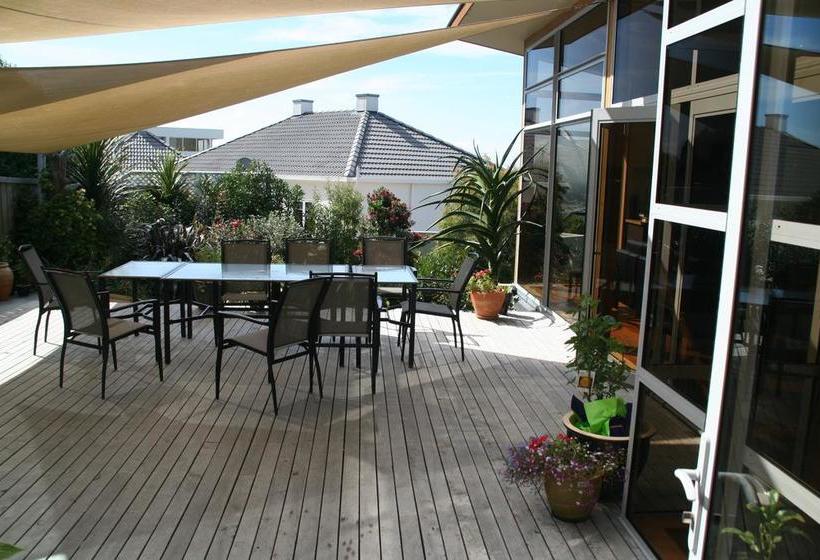 Onuku Bed And Breakfast 1