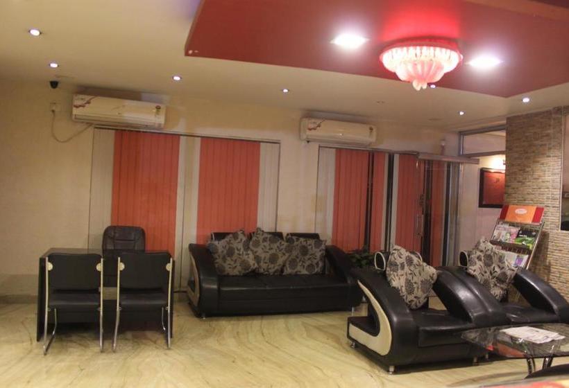 Hôtel Orange Inn 11