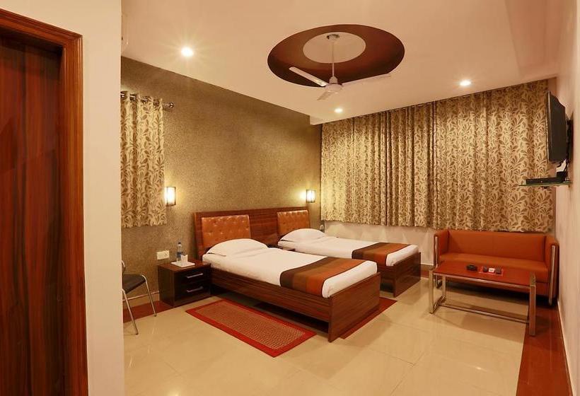 Hotel Pawanputra 16