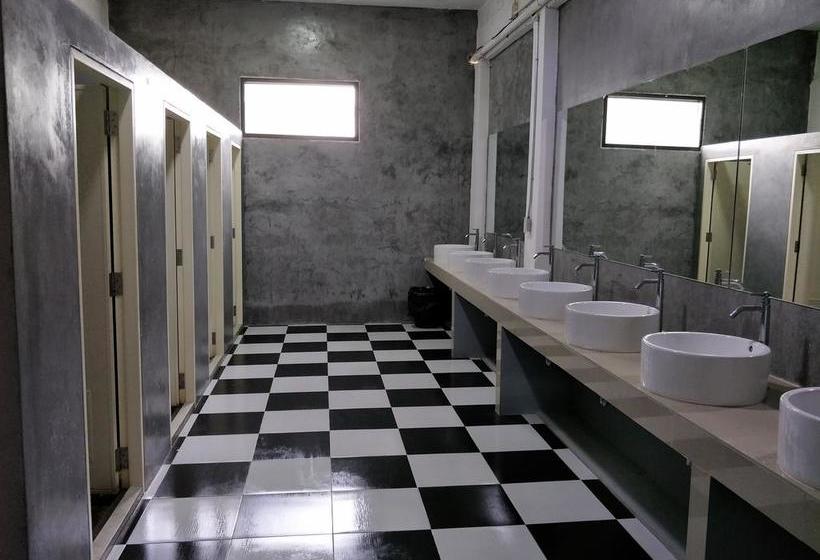 The Moment Hostel 11