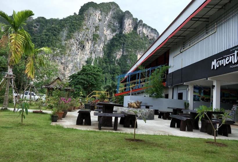 The Moment Hostel 9