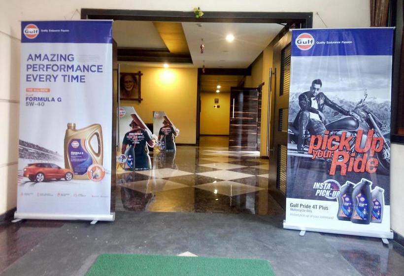 Hotel Pam Regency 11