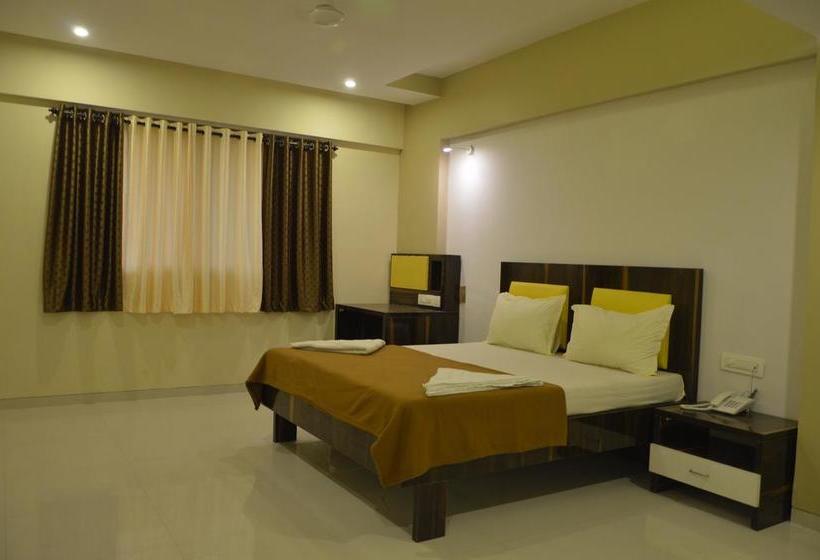 Hotel Pam Regency 20