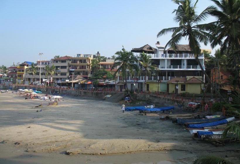 Kavitha Beach Resort 8